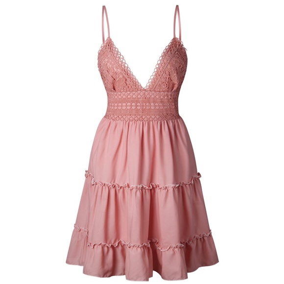 Open back lace top tiered pink summer dress - Picture 4 of 5